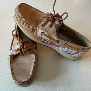Sperry Topsider women’s boat shoes